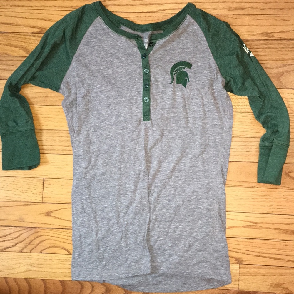 Michigan state baseball button up tee